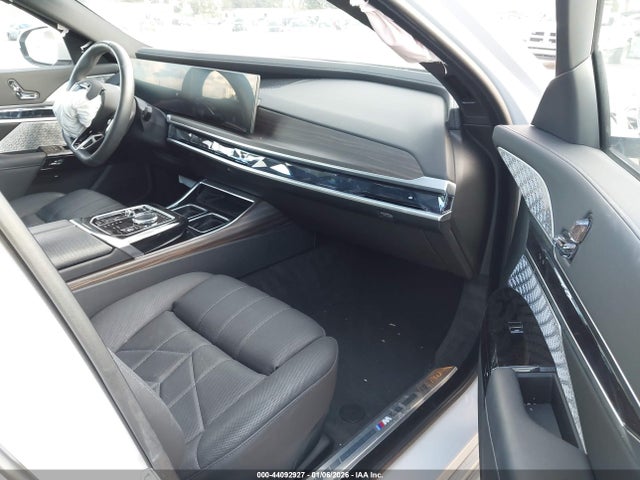 2024 BMW I7 WBY53EJ0XRCS18286 Photo 4