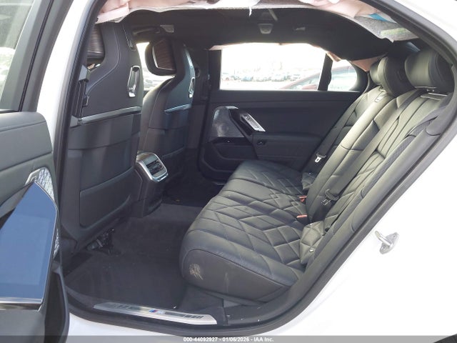 2024 BMW I7 WBY53EJ0XRCS18286 Photo 7