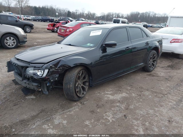 2017 CHRYSLER 300 2C3CCABG1HH593898 Photo 1