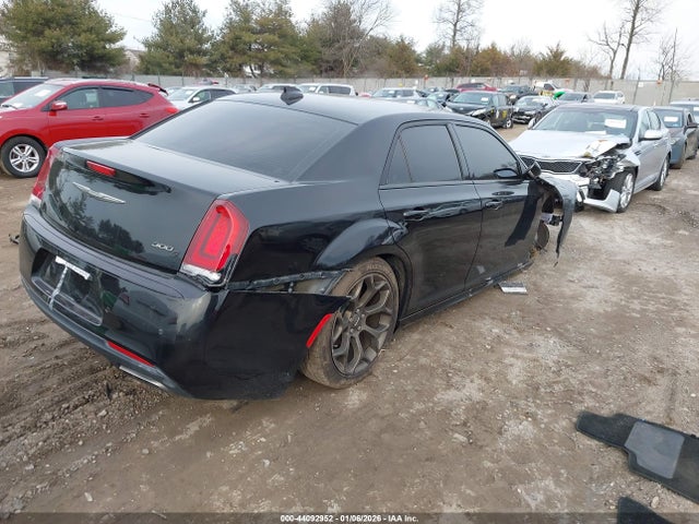 2017 CHRYSLER 300 2C3CCABG1HH593898 Photo 3