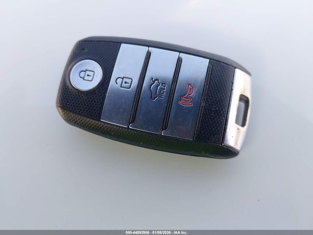 5XXGU4L30GG053967 KIA OPTIMA EX