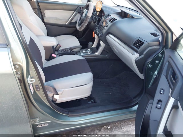 Subaru Forester 2.5i Premium 2014 JF2SJAEC0EH534866 Image 5