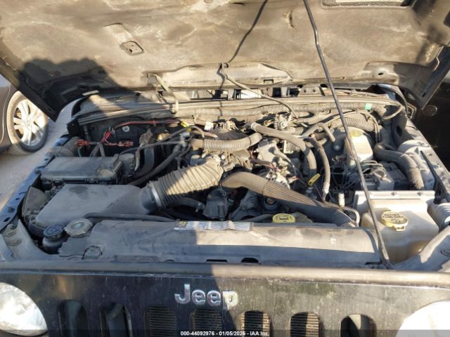 2008 JEEP WRANGLER 1J4GA591X8L624638 Photo 9