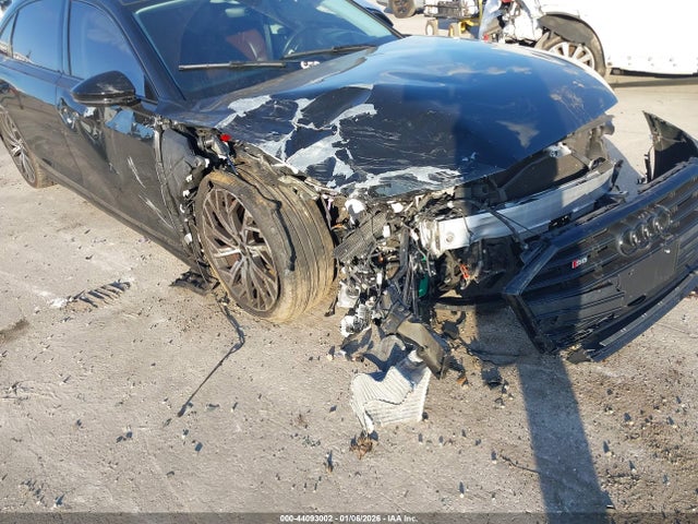 2021 AUDI S8 WAU8SBF8XMN025354 Photo 5