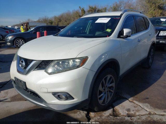 2015 NISSAN ROGUE 5N1AT2MT2FC848833 Photo 1