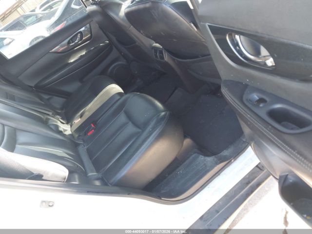 2015 NISSAN ROGUE 5N1AT2MT2FC848833 Photo 7