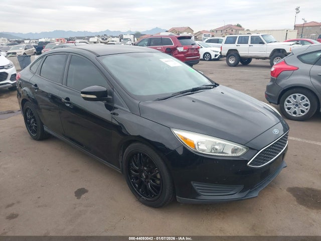 Ford FOCUS SE 2016 1FADP3F25GL246662 main image
