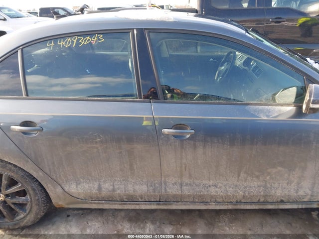 2012 Volkswagen Jetta 2.5l Se მანქანა იყიდება აუქციონზე, vin: 3VWBP7AJ4CM340691, აუქციონის ნომერი: 44093043
