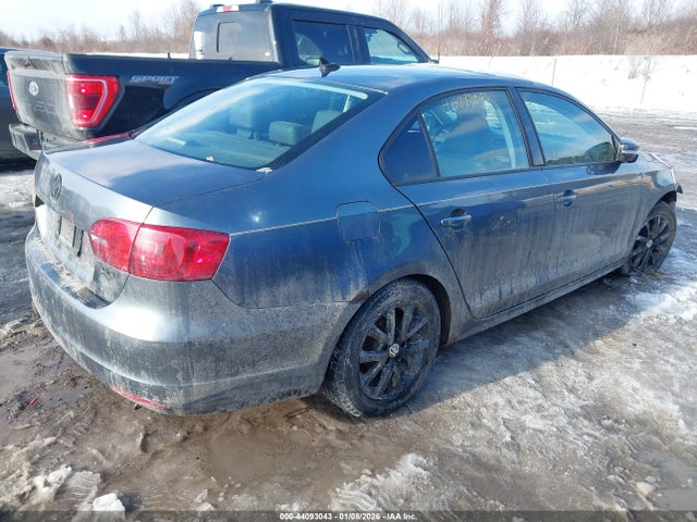 2012 Volkswagen Jetta 2.5l Se მანქანა იყიდება აუქციონზე, vin: 3VWBP7AJ4CM340691, აუქციონის ნომერი: 44093043