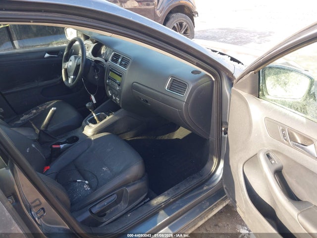 2012 Volkswagen Jetta 2.5l Se მანქანა იყიდება აუქციონზე, vin: 3VWBP7AJ4CM340691, აუქციონის ნომერი: 44093043