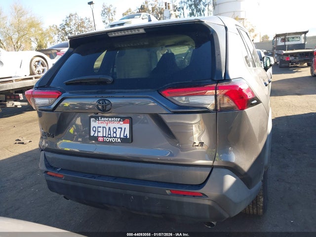 Toyota RAV4 LE 2023 2T3K1RFV5PC221047 Image 16