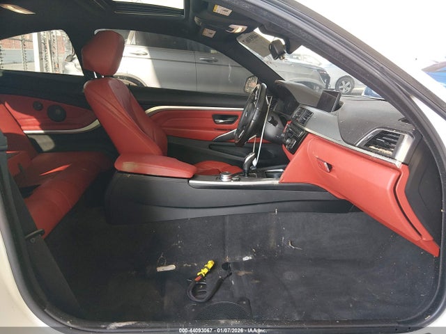 2019 BMW 440I WBA4W9C55KAF94366 Photo 4