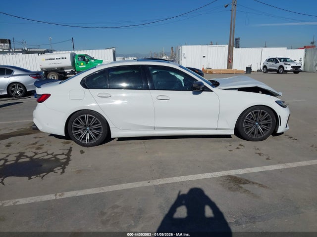 BMW 3 Series M340i Xdrive 2021 WBA5U9C06MFK82672 Image 13