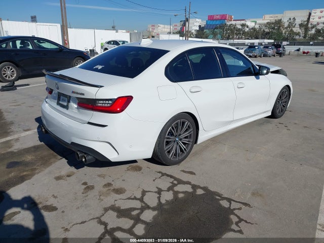2021 BMW 3 SERIES WBA5U9C06MFK82672 Photo 3