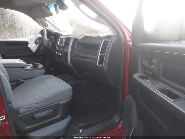 2015 RAM 2500 3C6UR5CJ6FG694049 Photo 4