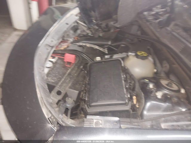 1G1ZB5STXMF044945 Chevrolet Malibu Fwd Ls