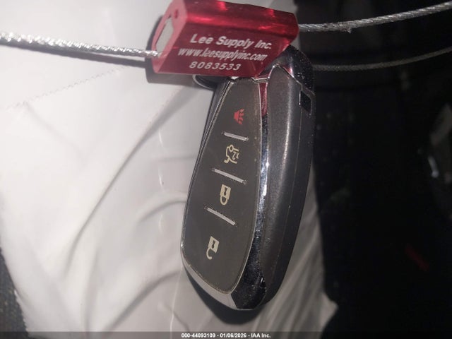 1G1ZB5STXMF044945 Chevrolet Malibu Fwd Ls