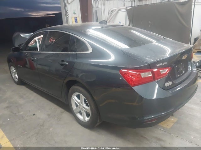 1G1ZB5STXMF044945 Chevrolet Malibu Fwd Ls