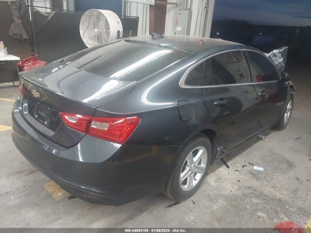 1G1ZB5STXMF044945 Chevrolet Malibu Fwd Ls