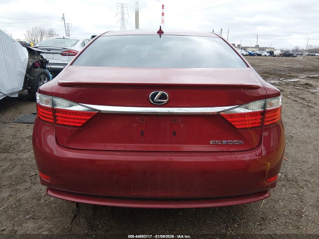 44093117 :رقم المزاد ، JTHBW1GG6D2005325 vin ، 2013 Lexus Es 300h مزاد بيع