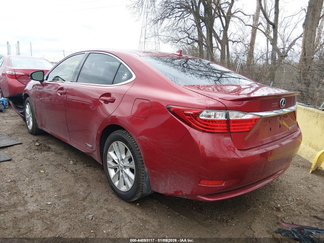44093117 :رقم المزاد ، JTHBW1GG6D2005325 vin ، 2013 Lexus Es 300h مزاد بيع