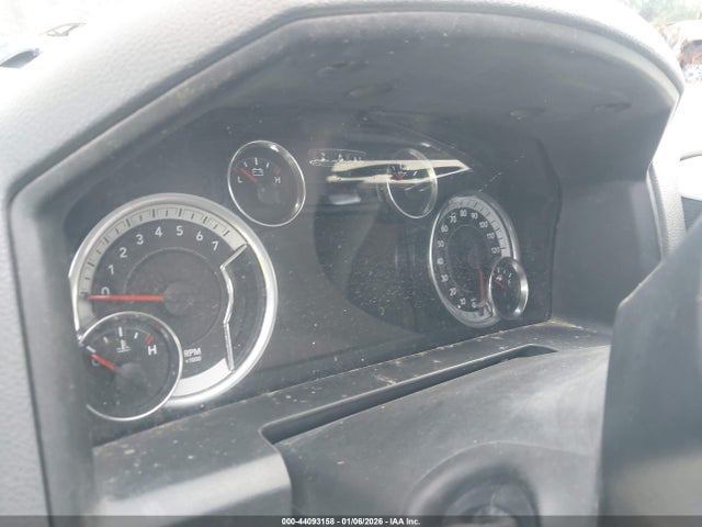 44093158 :رقم المزاد ، 1C6RR6TT4HS679333 vin ، 2017 Ram 1500 Big Horn  4x2 6'4 Box مزاد بيع
