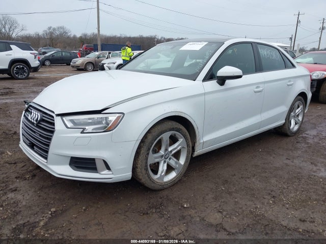 2017 AUDI A3 WAUB8GFF5H1030992 Photo 1