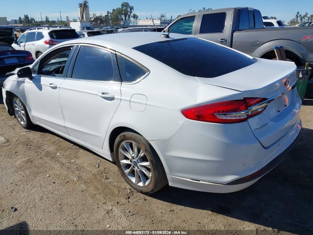 44093172 :رقم المزاد ، 3FA6P0HD7HR257946 vin ، 2017 Ford Fusion Se مزاد بيع