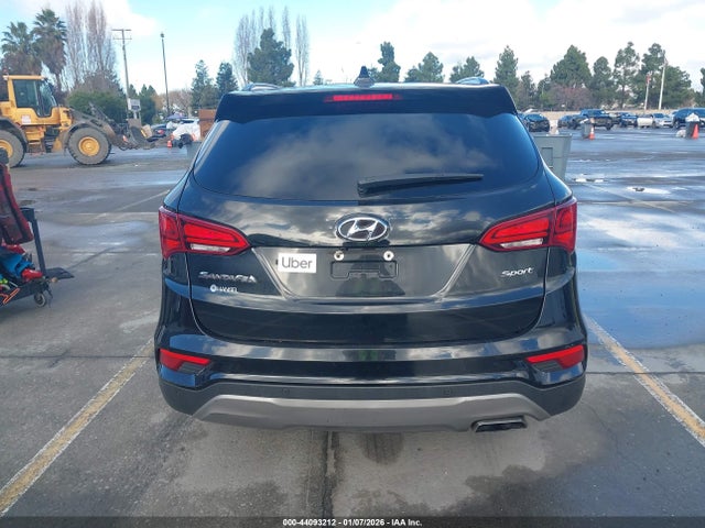 5XYZU3LB7HG483082 Hyundai Santa Fe Sport 2.4l