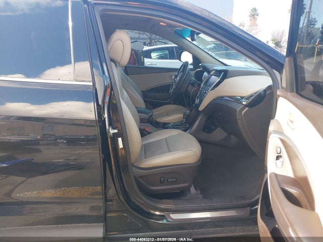 5XYZU3LB7HG483082 Hyundai Santa Fe Sport 2.4l