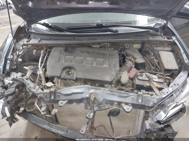 5YFBURHE9HP571652 Toyota COROLLA LE