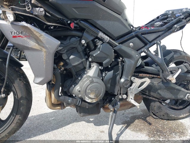 2024 TRIUMPH MOTORCYCLE TIGER SMTL20UL6RTBN3042 Photo 8