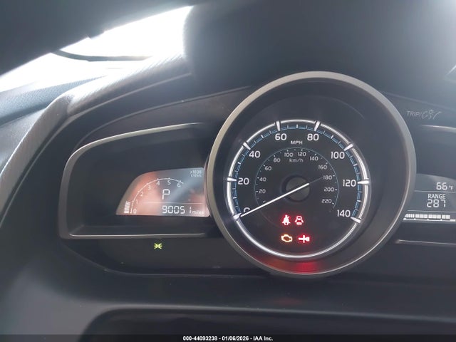 3MYDLBYV8KY512247 Toyota YARIS L