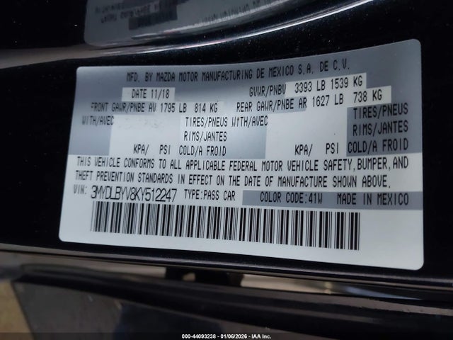 3MYDLBYV8KY512247 Toyota YARIS L