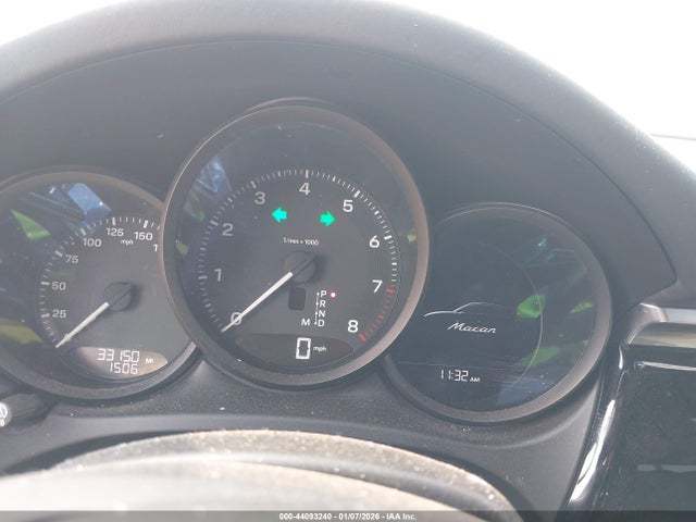 2022 PORSCHE MACAN WP1AA2A56NLB11972 Photo 6