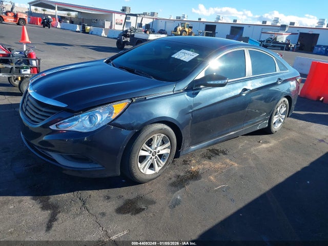Hyundai SONATA GLS 2014 5NPEB4ACXEH869621 Image 2