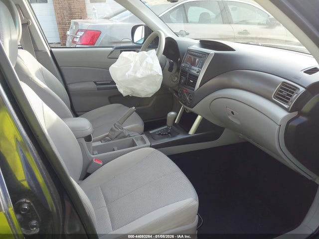 Продажа на аукционе авто 2011 Subaru Forester 2.5x, vin: JF2SHABC0BH772518, номер лота: 44093284