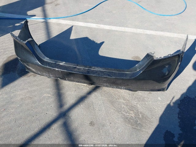 4T1G11AK1MU427165 Toyota CAMRY SE
