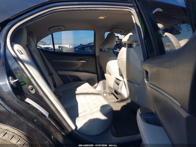 4T1G11AK1MU427165 Toyota CAMRY SE