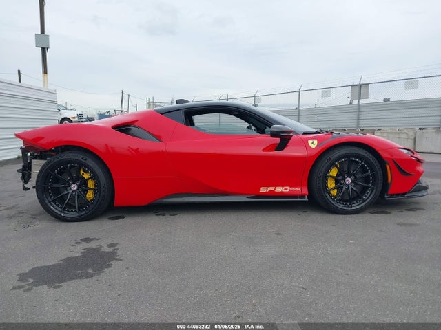 ZFF95NLA6M0261294 Ferrari Sf90 Stradale