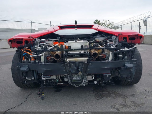 ZFF95NLA6M0261294 Ferrari Sf90 Stradale