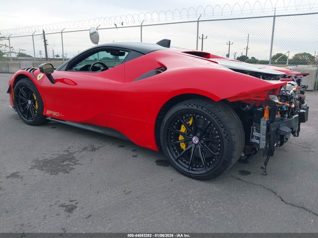 2021 FERRARI SF90 STRADALE ZFF95NLA6M0261294 Photo 2
