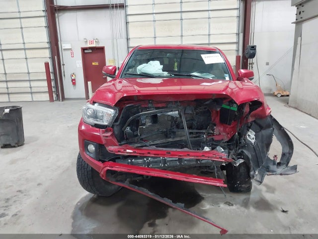 3TMDZ5BNXHM015062 Toyota Tacoma Trd Off Road