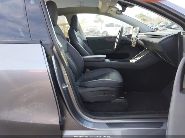 Aukcja sprzedaży 2026 Tesla Model Y Premium Rear-wheel Drive, vin: 7SAYGDED7TF396244, numer aukcji: 44093323