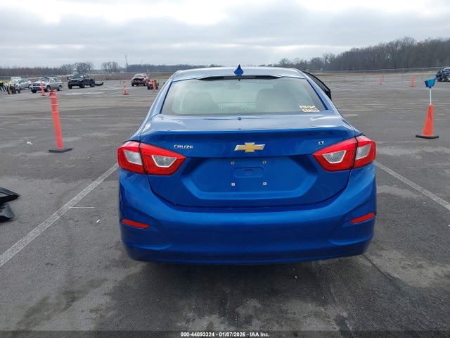 1G1BE5SM4J7197974 Chevrolet Cruze Lt Auto
