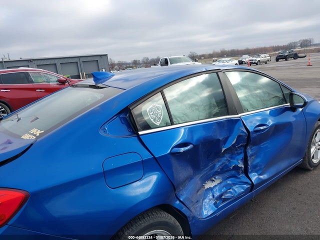 1G1BE5SM4J7197974 Chevrolet Cruze Lt Auto