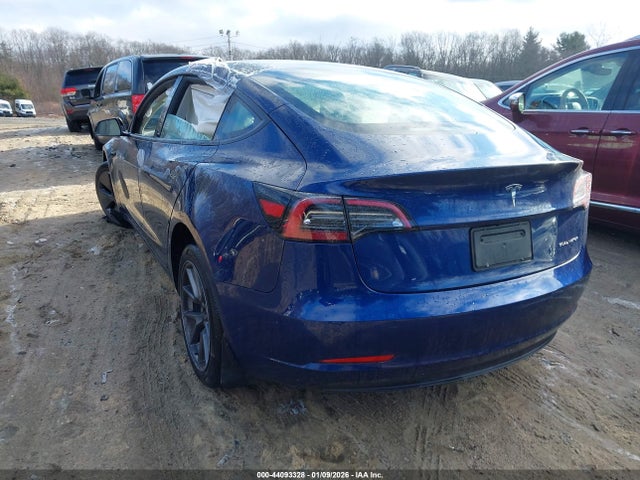 2023 TESLA MODEL 3 5YJ3E1EB4PF612227 Photo 2