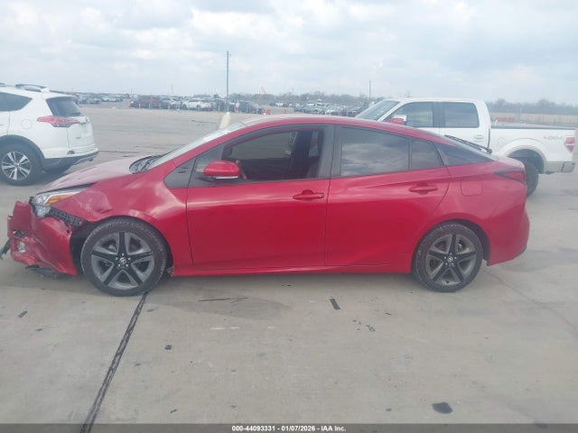 JTDKAMFU4N3153865 Toyota PRIUS XLE