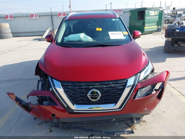 5N1AT3BA4MC783598 Nissan Rogue Sv Fwd