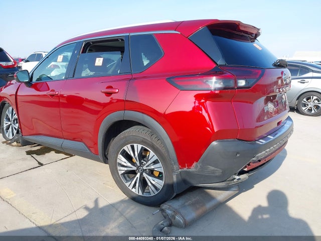 5N1AT3BA4MC783598 Nissan Rogue Sv Fwd